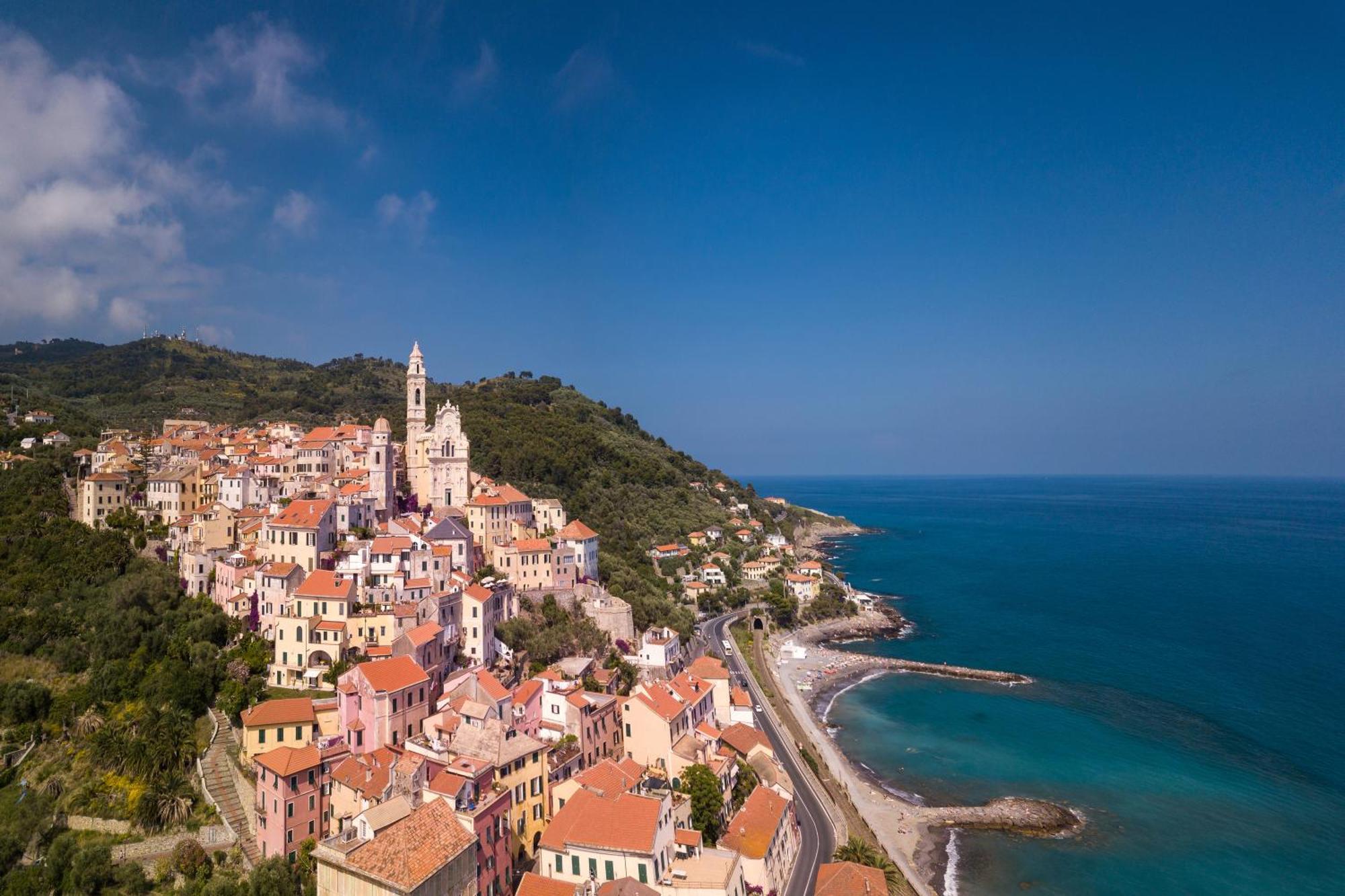 Laigueglia Beach - Happy Rentals Eksteriør billede