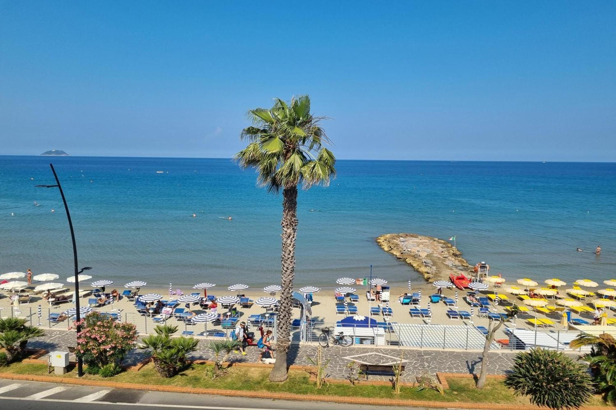 Laigueglia Beach - Happy Rentals Eksteriør billede